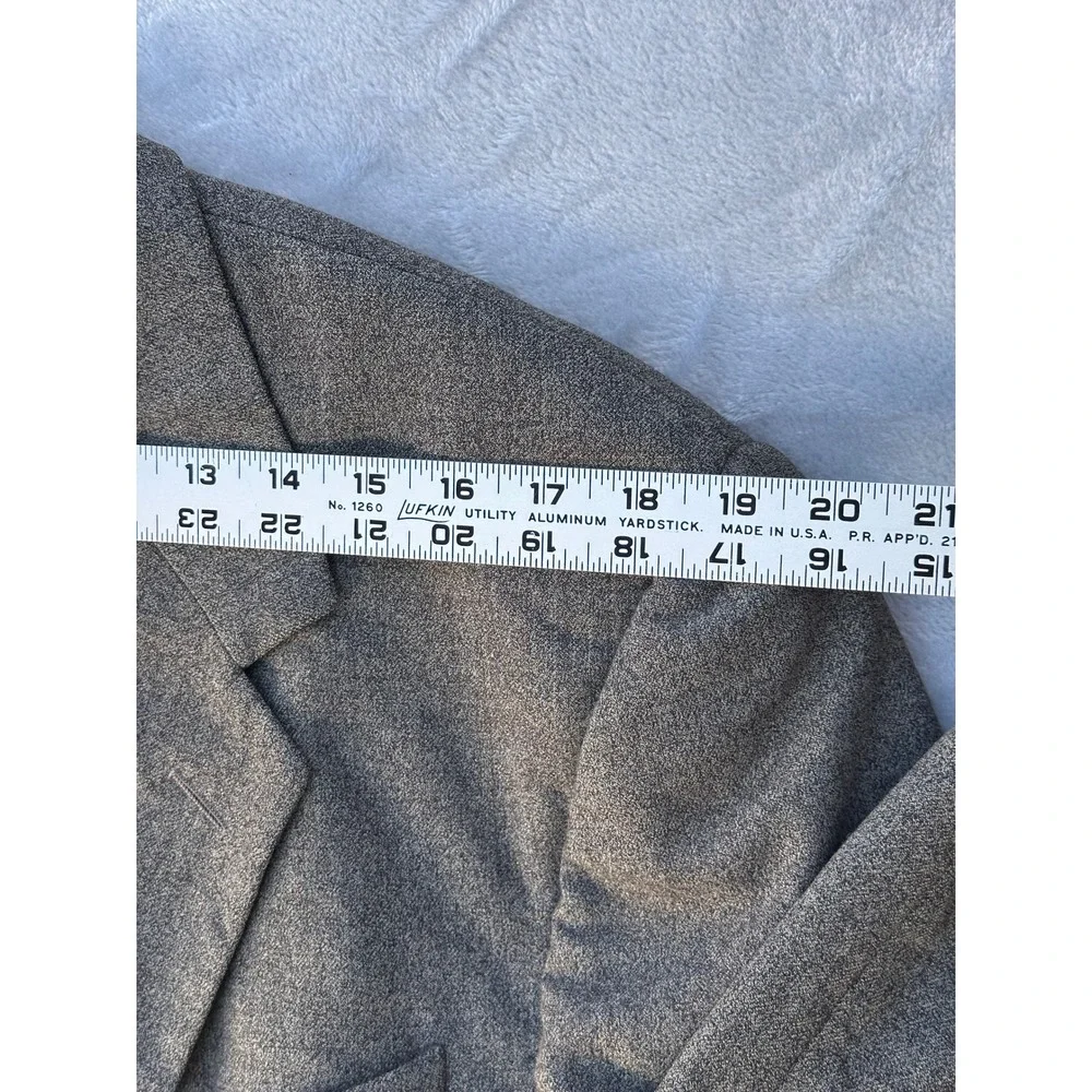 Ermenegildo Zegna Soft Brown Wool 3-Button Blazer Sport Coat Mens 40R Swiss Made